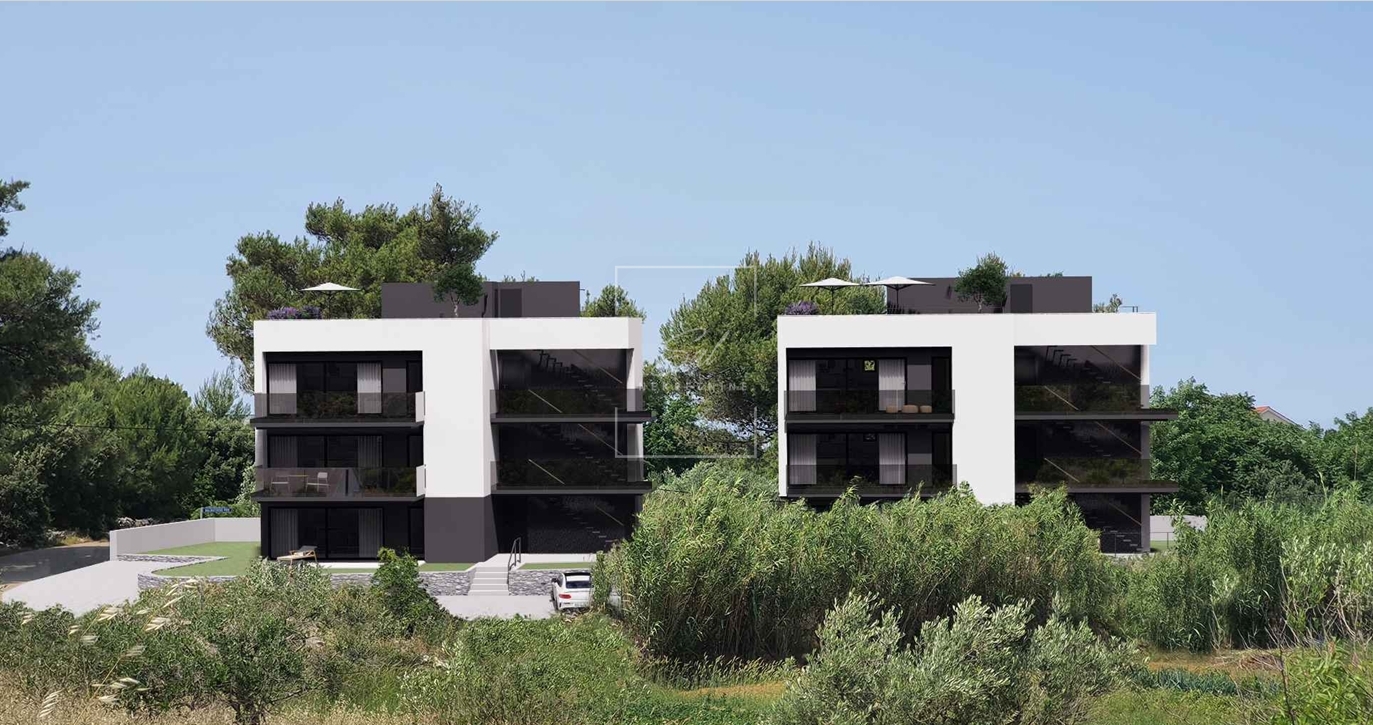 1758643891_screenshot_23-9-2025_181026_