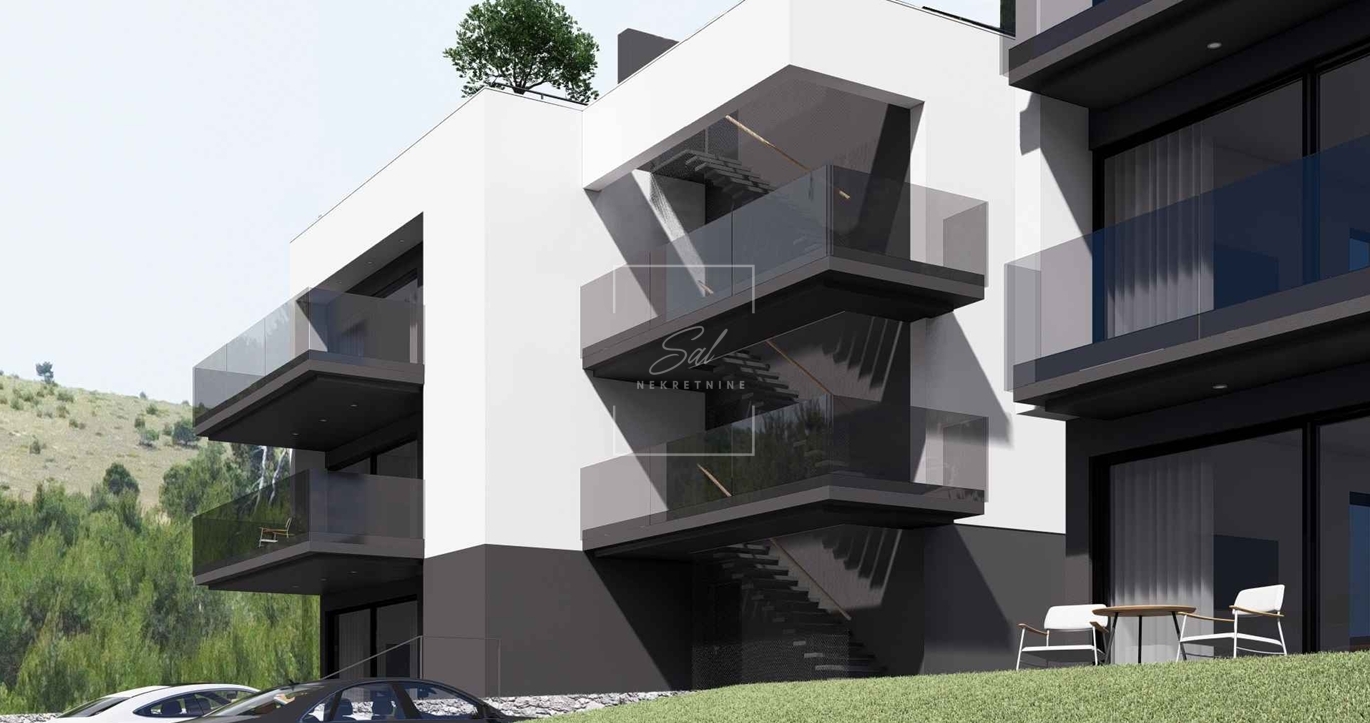 1758643911_screenshot_23-9-2025_174816_