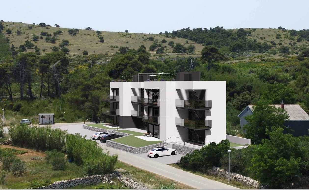 1758643923_screenshot_23-9-2025_17463_