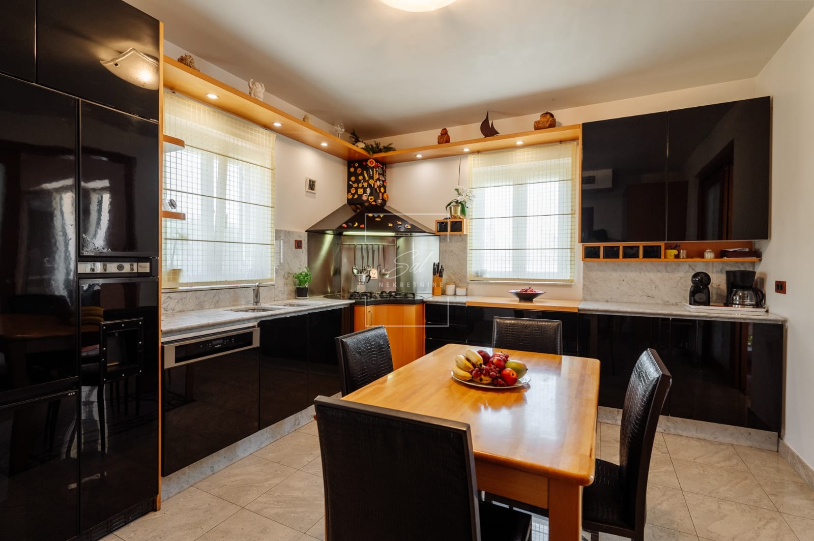 1762785871_whatsapp-image-2025-11-10-at-15