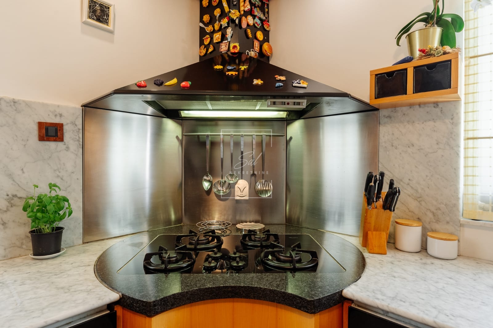 1762785873_whatsapp-image-2025-11-10-at-15