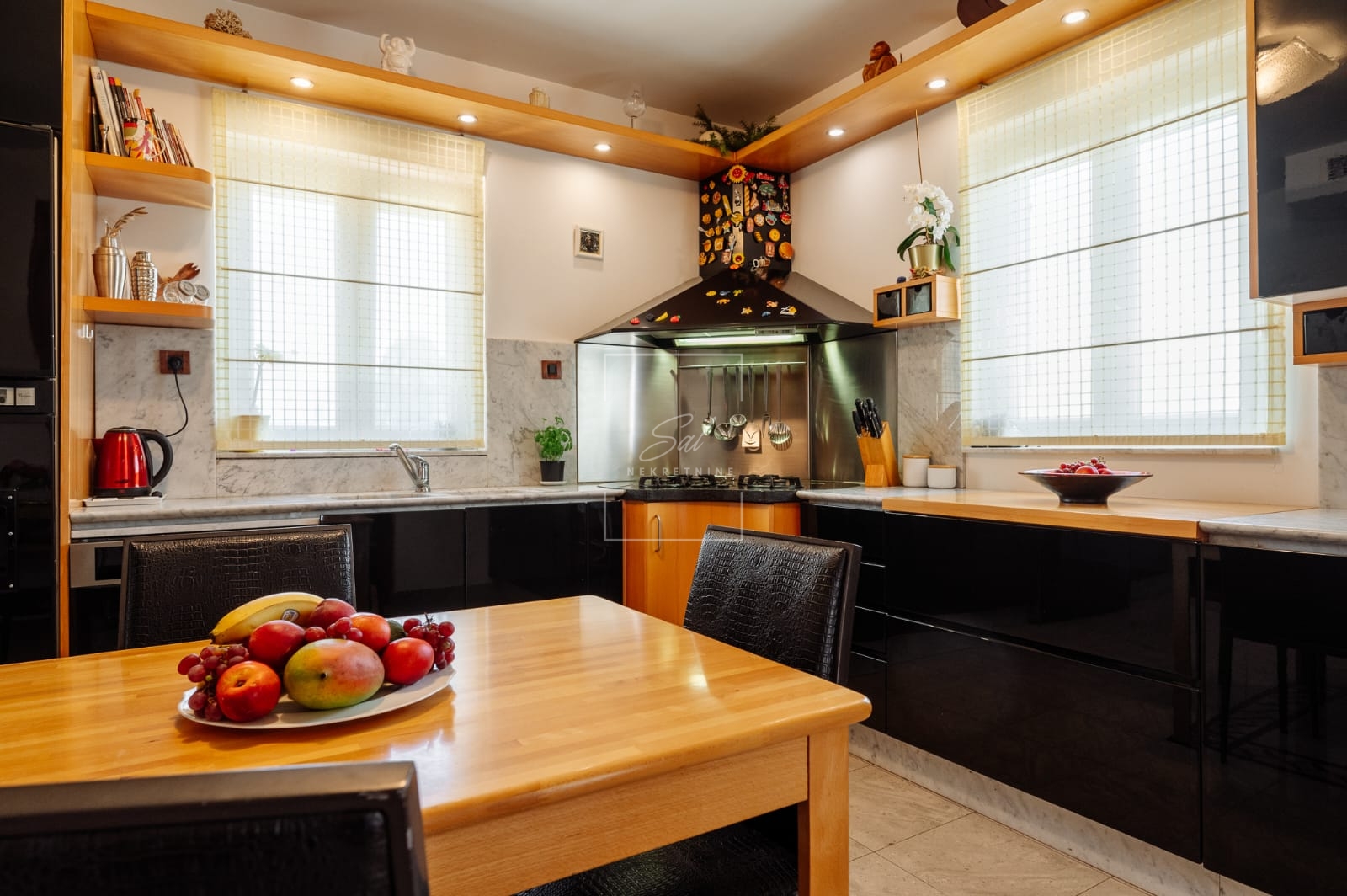 1762785881_whatsapp-image-2025-11-10-at-15